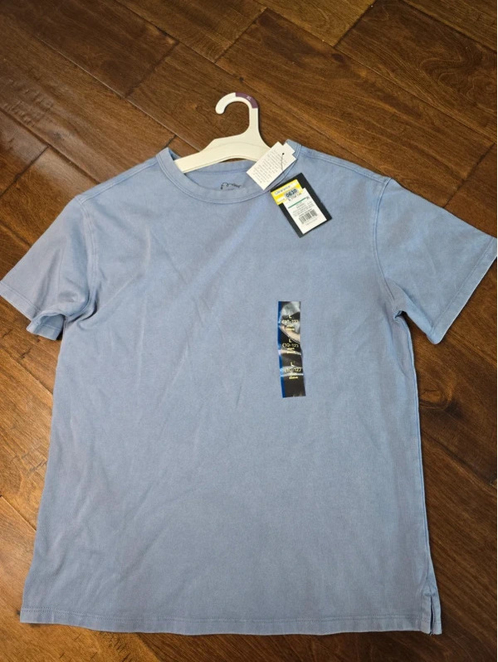 10/12 brand new t shirt from target item 630G3